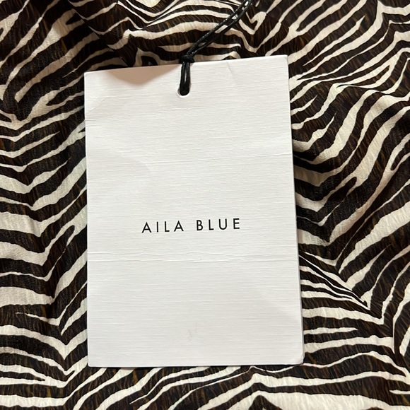 NWT - XL Aila One Piece Frankie Safari Print Swimsuit - Picture 7 of 9